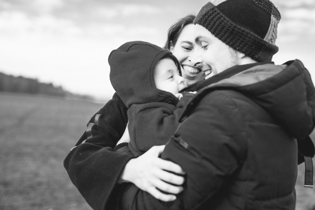 Glückliche Familienmomente